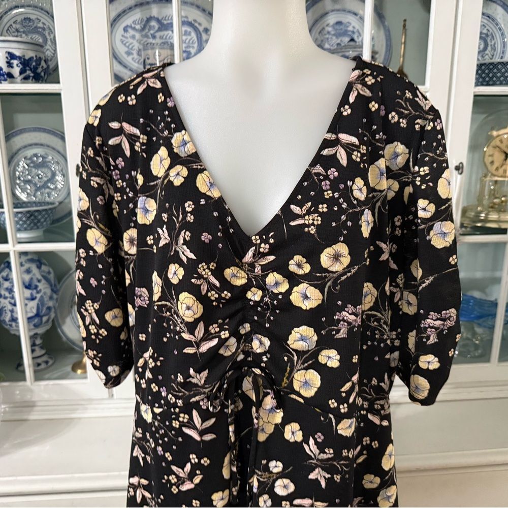 LC Lauren Conrad Black Floral Half Sleeve Dress Size XL - Picture 3 of 8